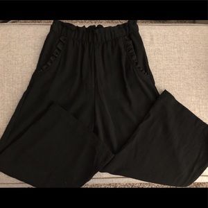 Crop wide legged pants